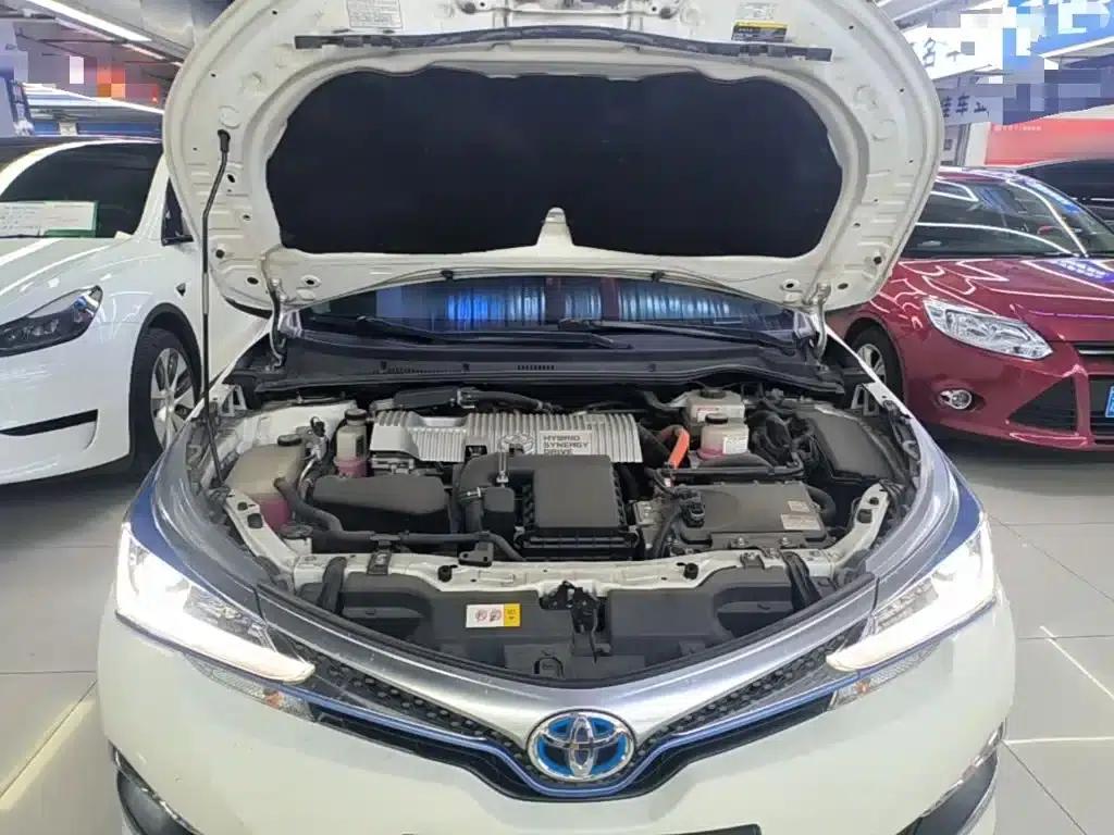 Corolla Hybrid E+ 2020 1.8L E-CVT Comfort Edition — миниатюра 16