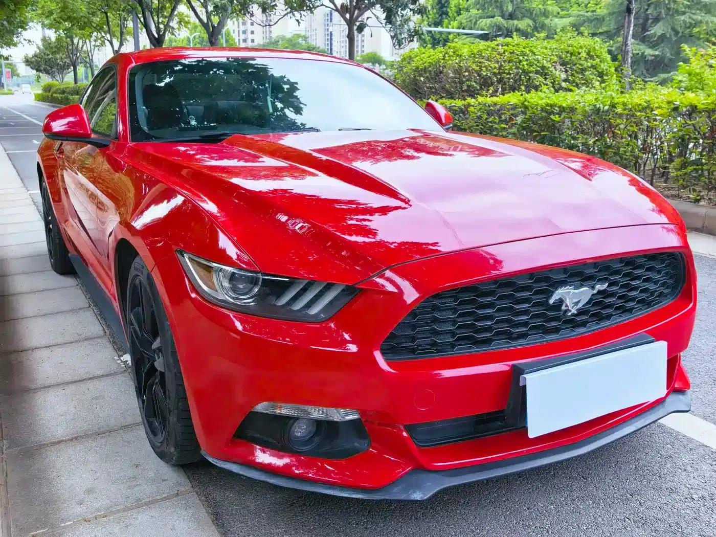 2017 Mustang 2.3T Sport Edition — миниатюра 3