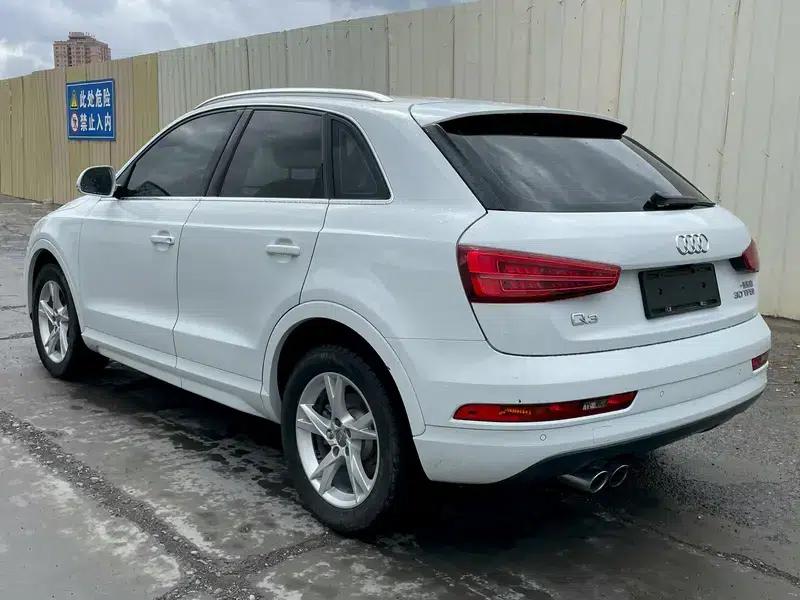 Audi Q3 2018 30th Anniversary Edition 30 TFSI Fashion Model — миниатюра 4