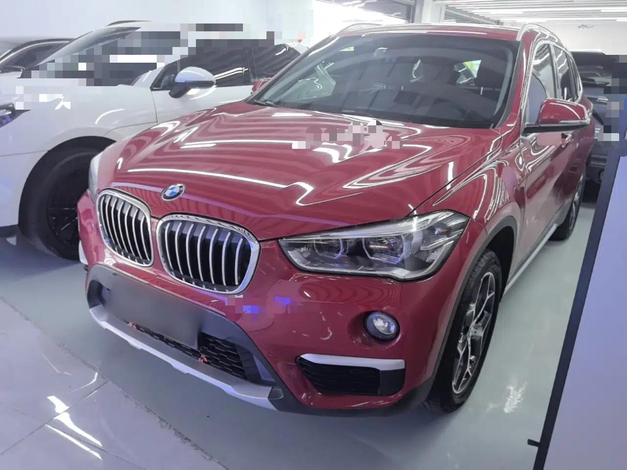 BMW X1 2018 sDrive18Li Luxury Model — миниатюра 1