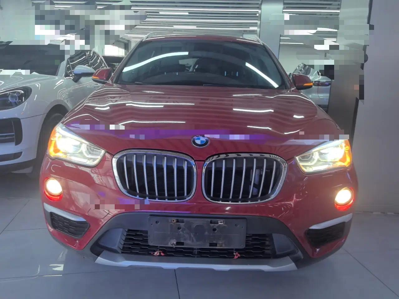BMW X1 2018 sDrive18Li Luxury Model — миниатюра 2