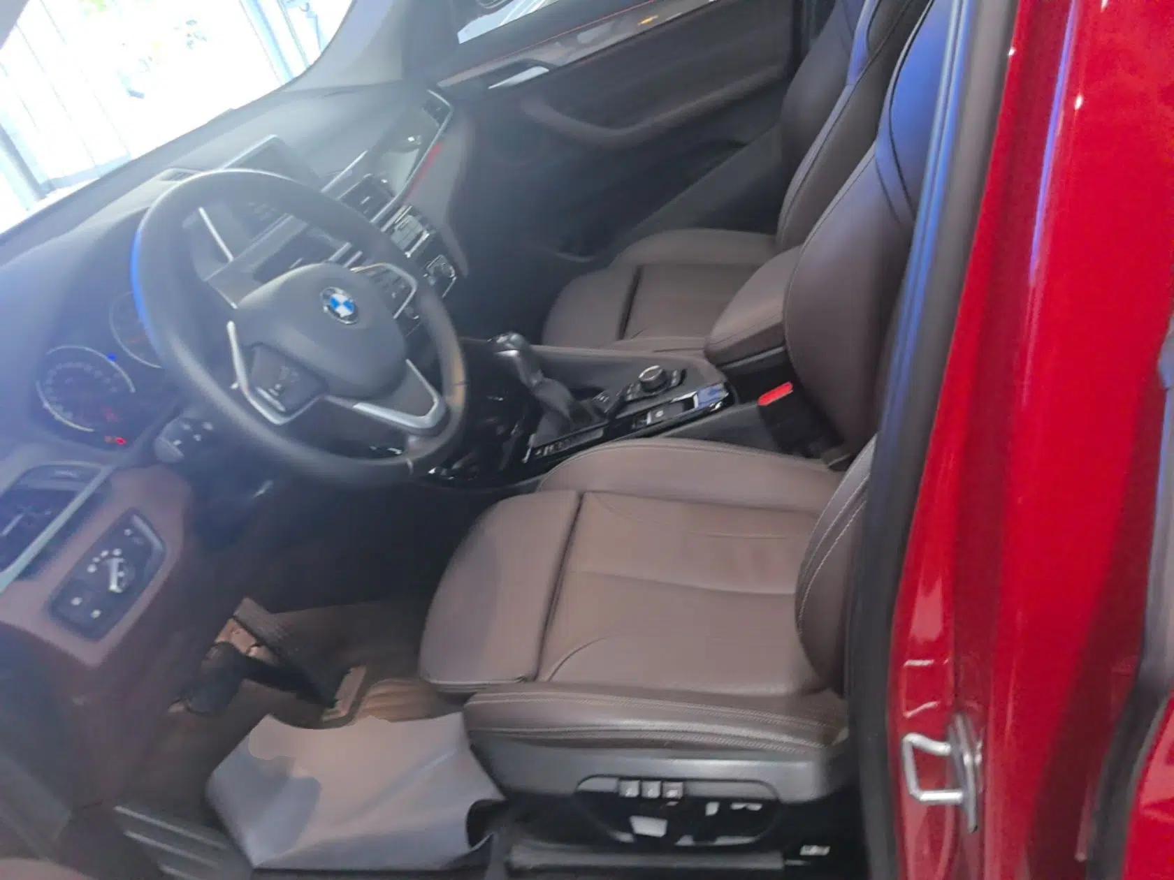 BMW X1 2018 sDrive18Li Luxury Model — миниатюра 17