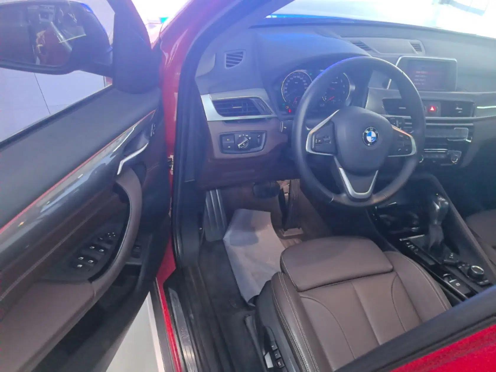 BMW X1 2018 sDrive18Li Luxury Model — миниатюра 18