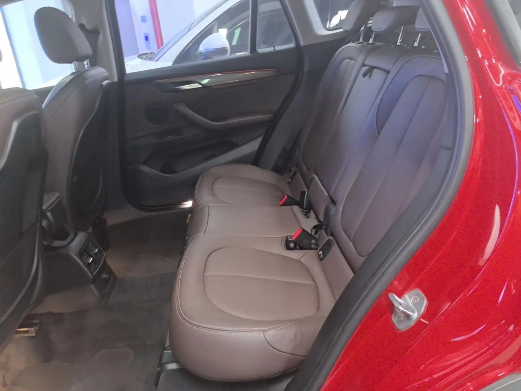 BMW X1 2018 sDrive18Li Luxury Model — миниатюра 20
