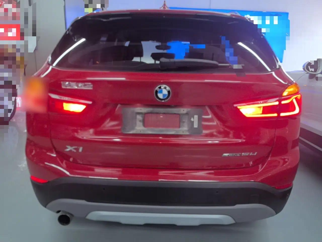 BMW X1 2018 sDrive18Li Luxury Model — миниатюра 5