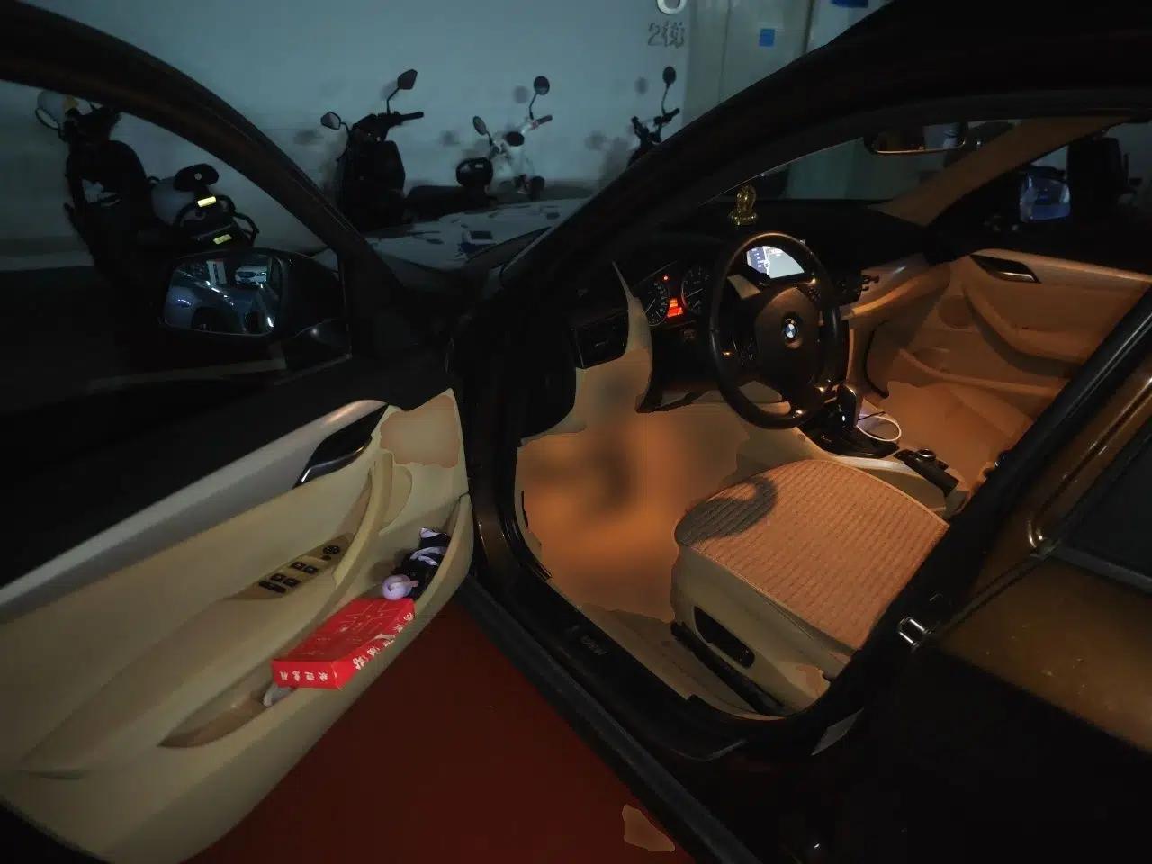 BMW X1 2012 sDrive18i Luxury Edition — миниатюра 16