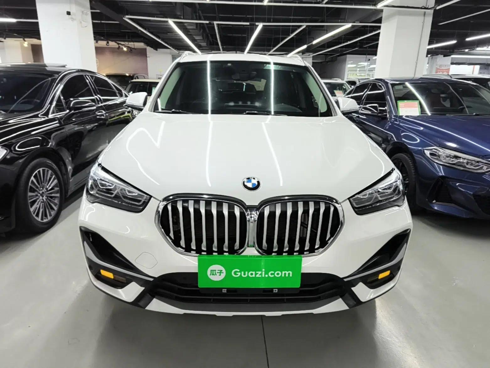 BMW X1 2020 xDrive25Li Luxury Edition — миниатюра 2