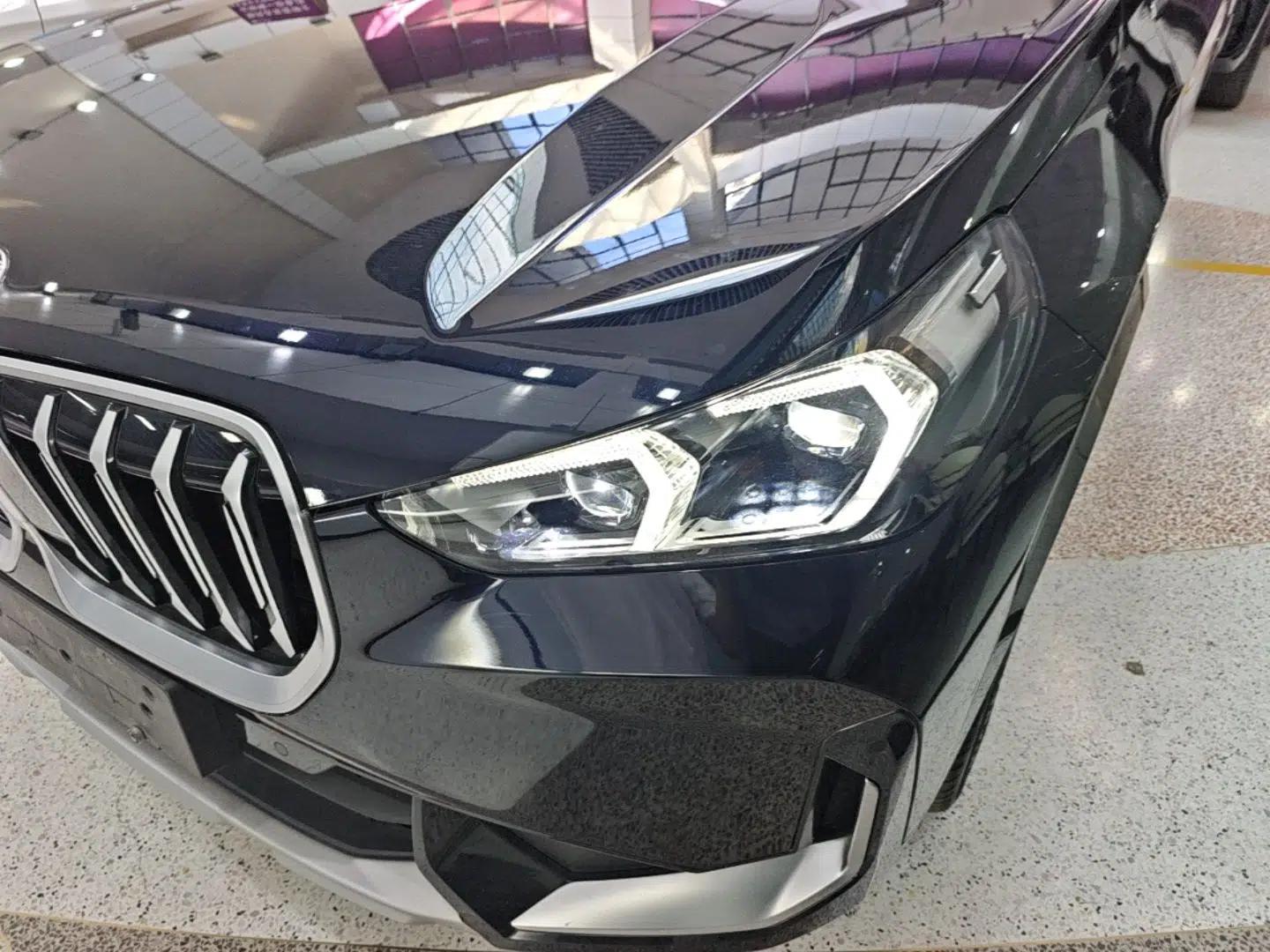 BMW X1 2023 sDrive25Li X Design Package — миниатюра 8