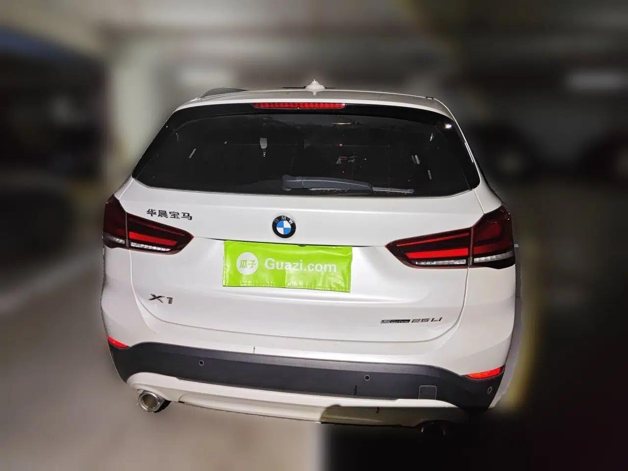 BMW X1 2022 sDrive25Li Leading Model — миниатюра 5