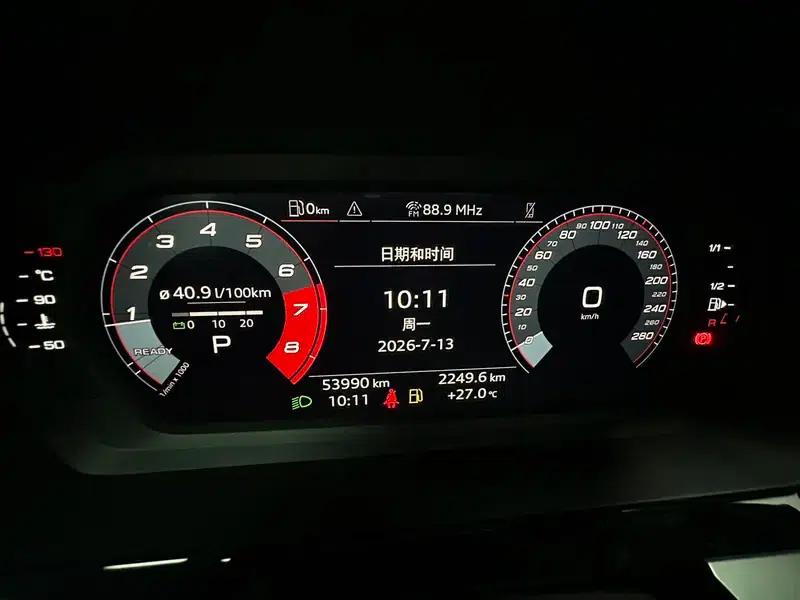 Audi A3 2023 Sportback 35 TFSI Fashion Sport — миниатюра 17