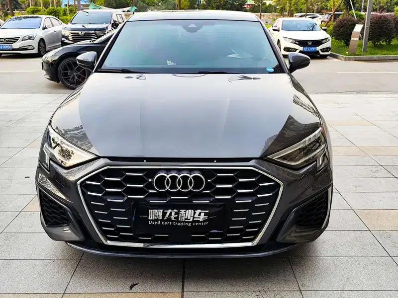 Audi A3 2023 Facelift Sportback 35 TFSI Fashion Sporty Model — миниатюра 2