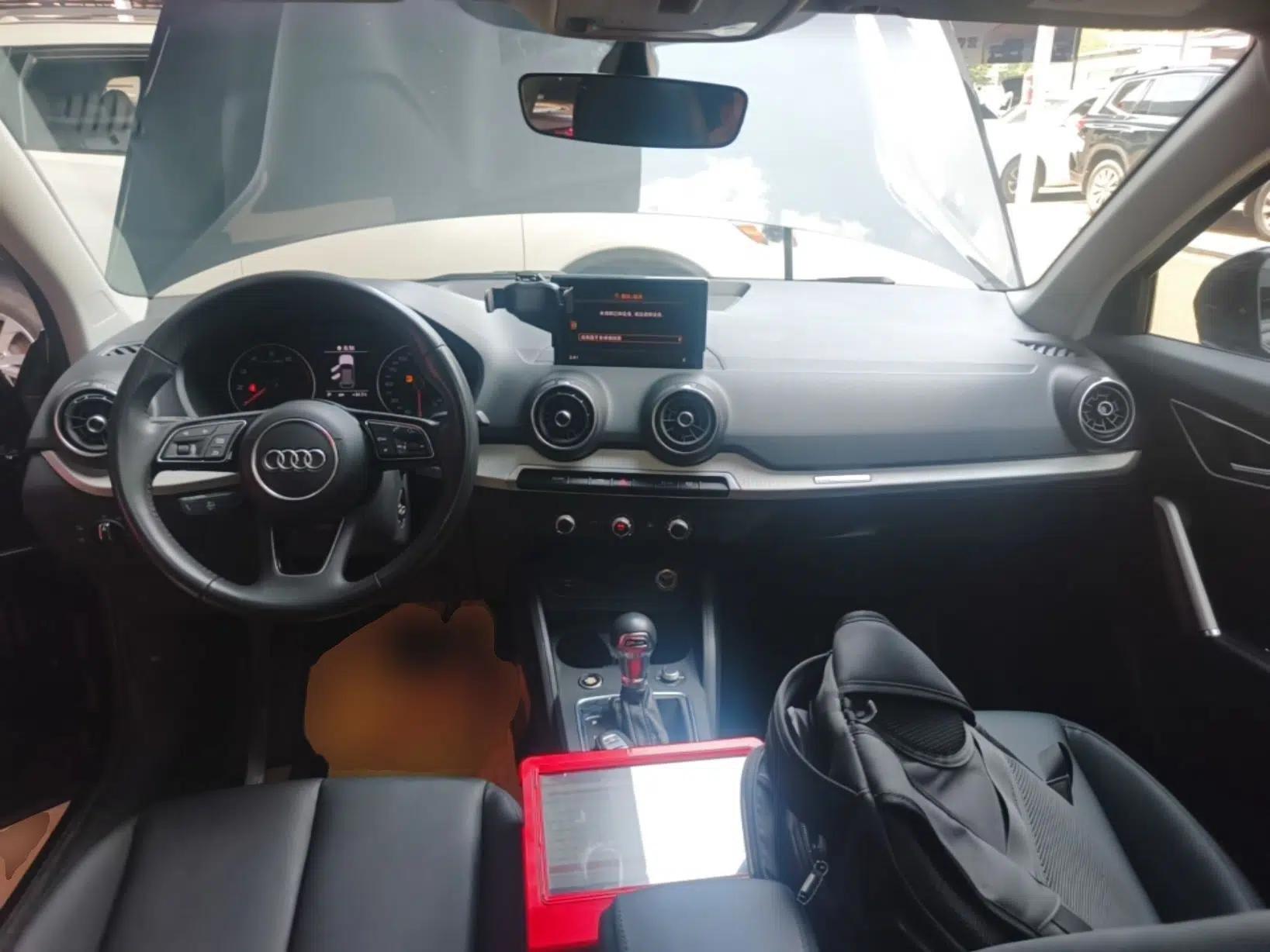 Audi Q2L 2020 35 TFSI Ambition Dynamic Edition — миниатюра 12