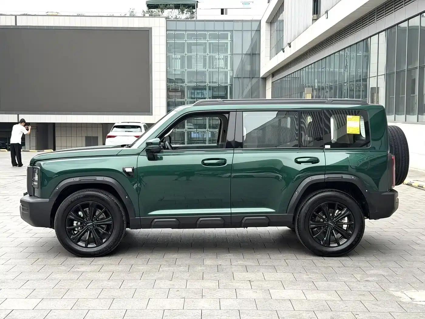 Haval Raptor 2025 Fuel-Powered 2.0T 4WD Ultra — миниатюра 9