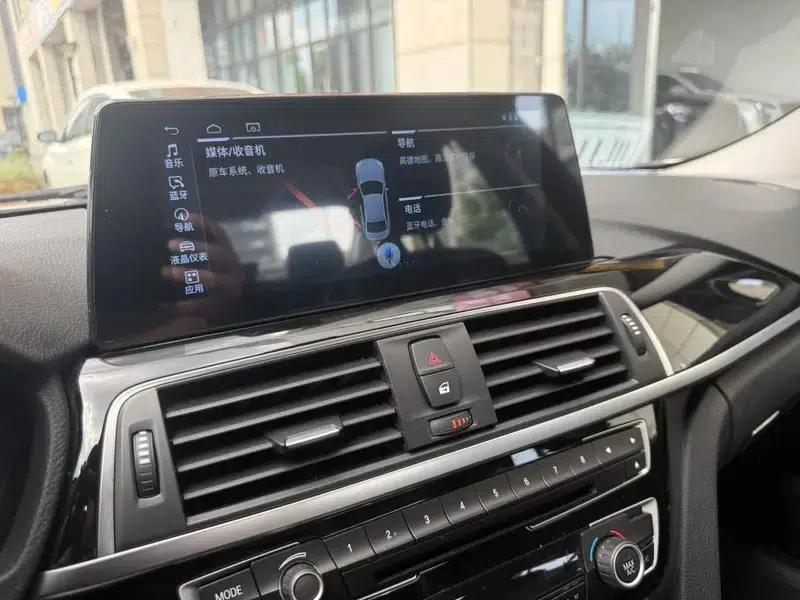 2017 BMW 3 Series 320Li Fashion Edition — миниатюра 9