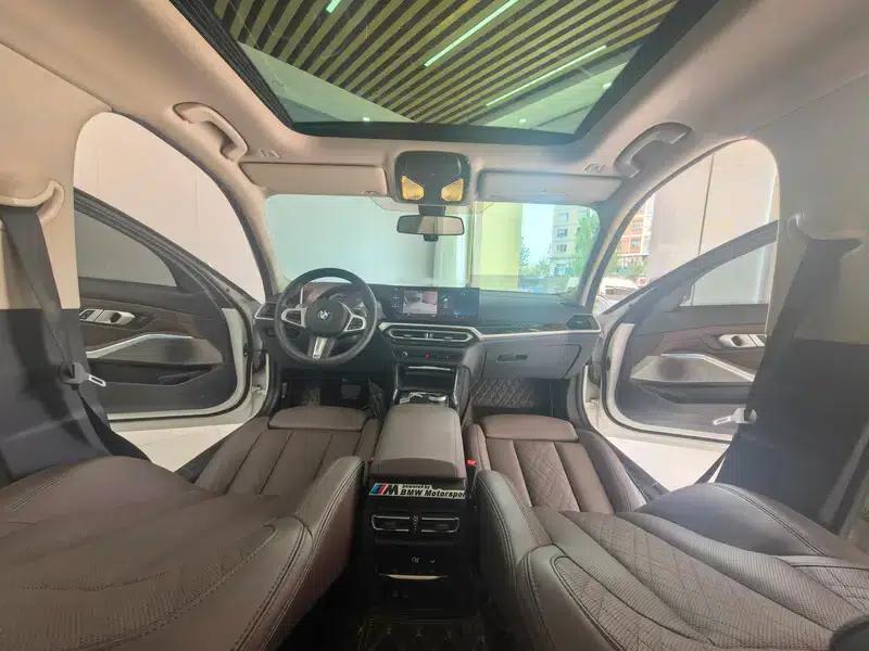 2023 BMW 3 Series 320Li M Sport Package — миниатюра 12
