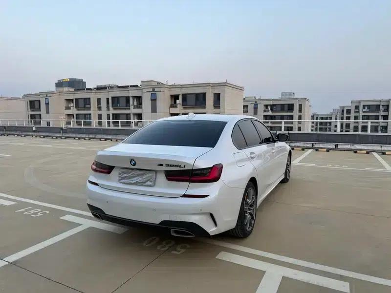 2022 BMW 3 Series 325Li M Sport Package — миниатюра 6