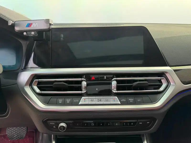 2022 BMW 3 Series 325Li M Sport Package — миниатюра 10