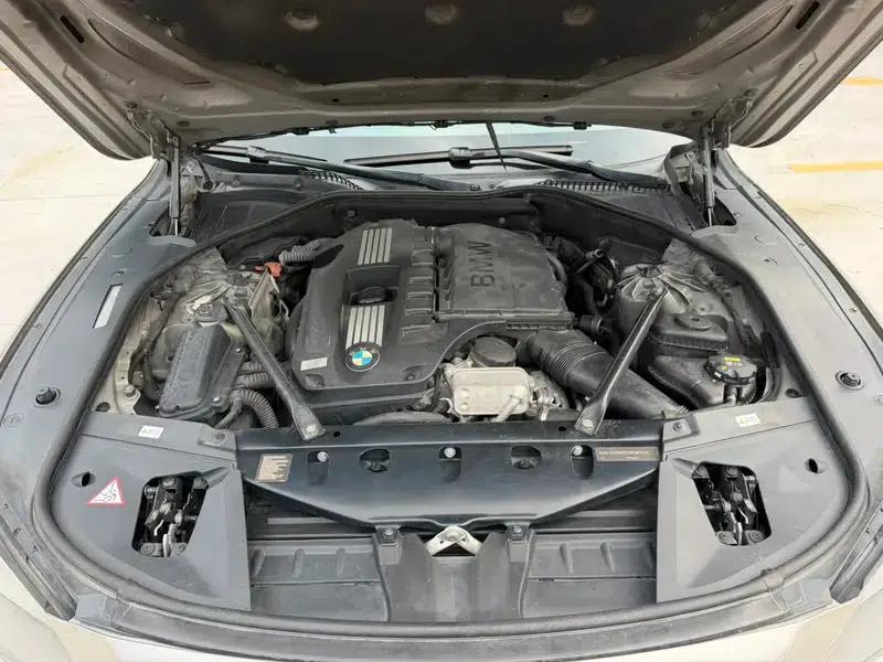 2011 BMW 7 Series 740Li Standard Edition — миниатюра 7
