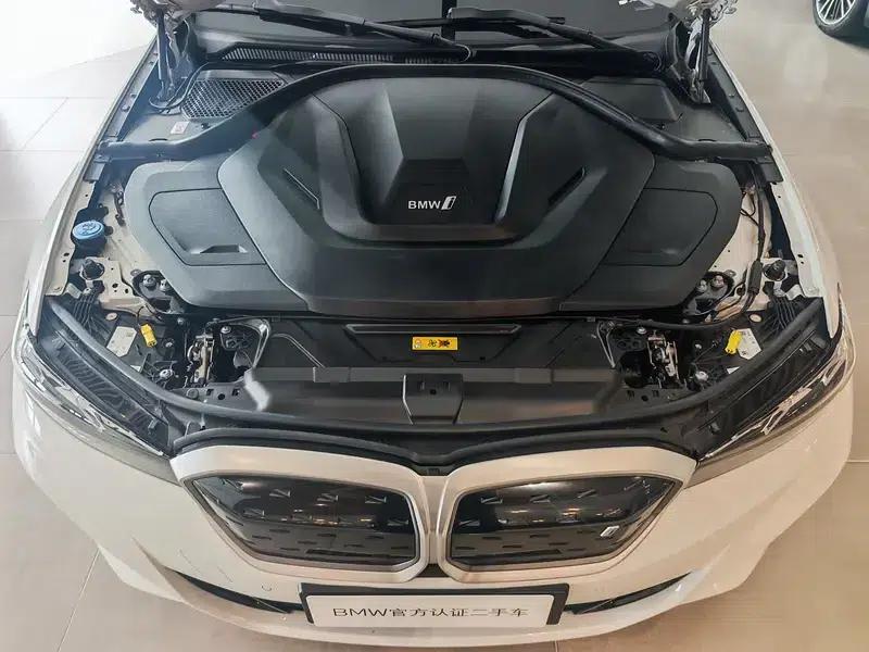BMW i3 2022 eDrive35L — миниатюра 7