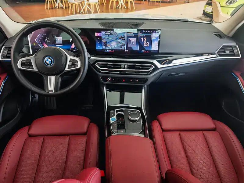 BMW i3 2022 eDrive35L — миниатюра 10