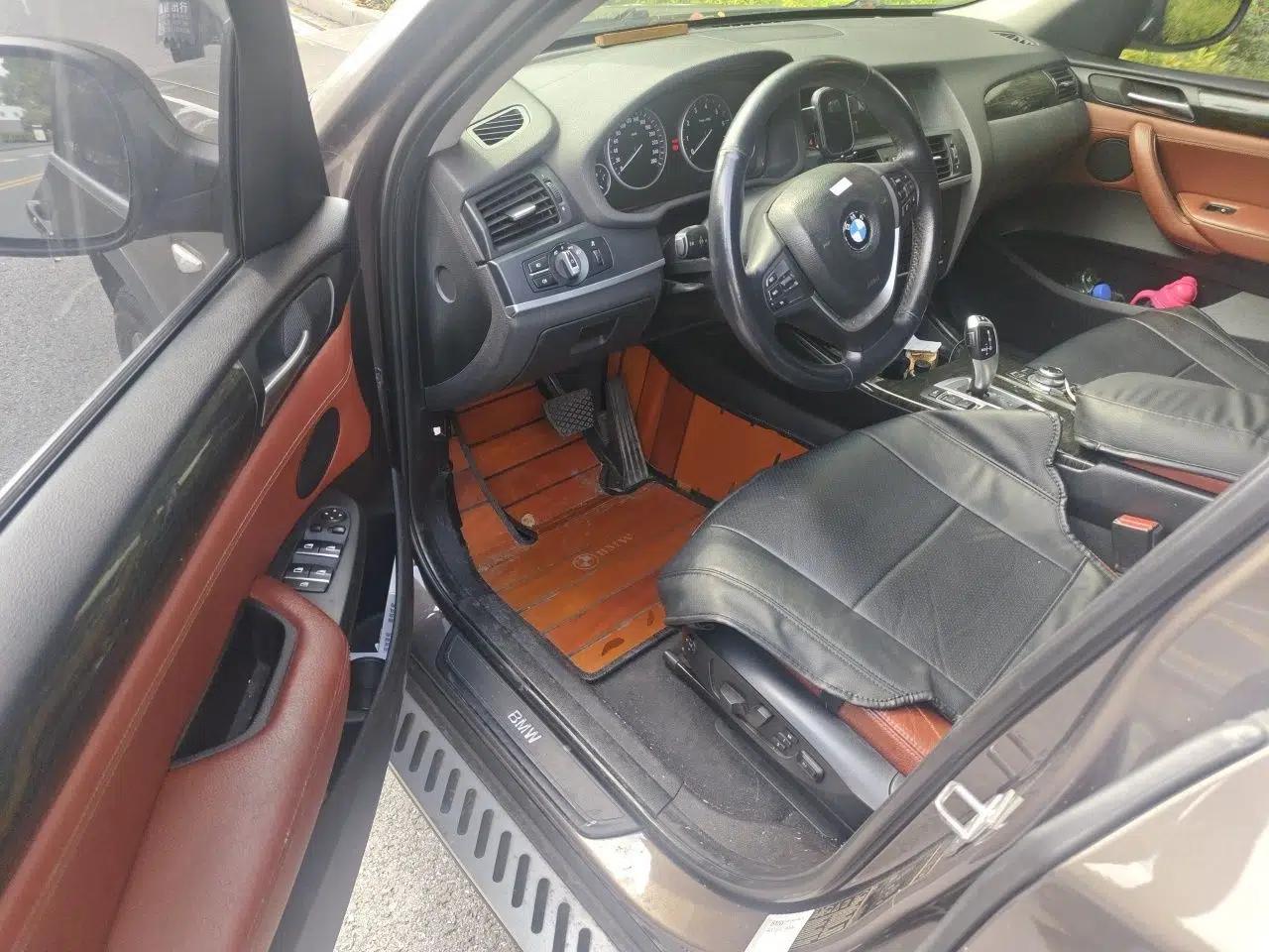 BMW X3 2013 Revised xDrive28i Luxury Edition — миниатюра 16