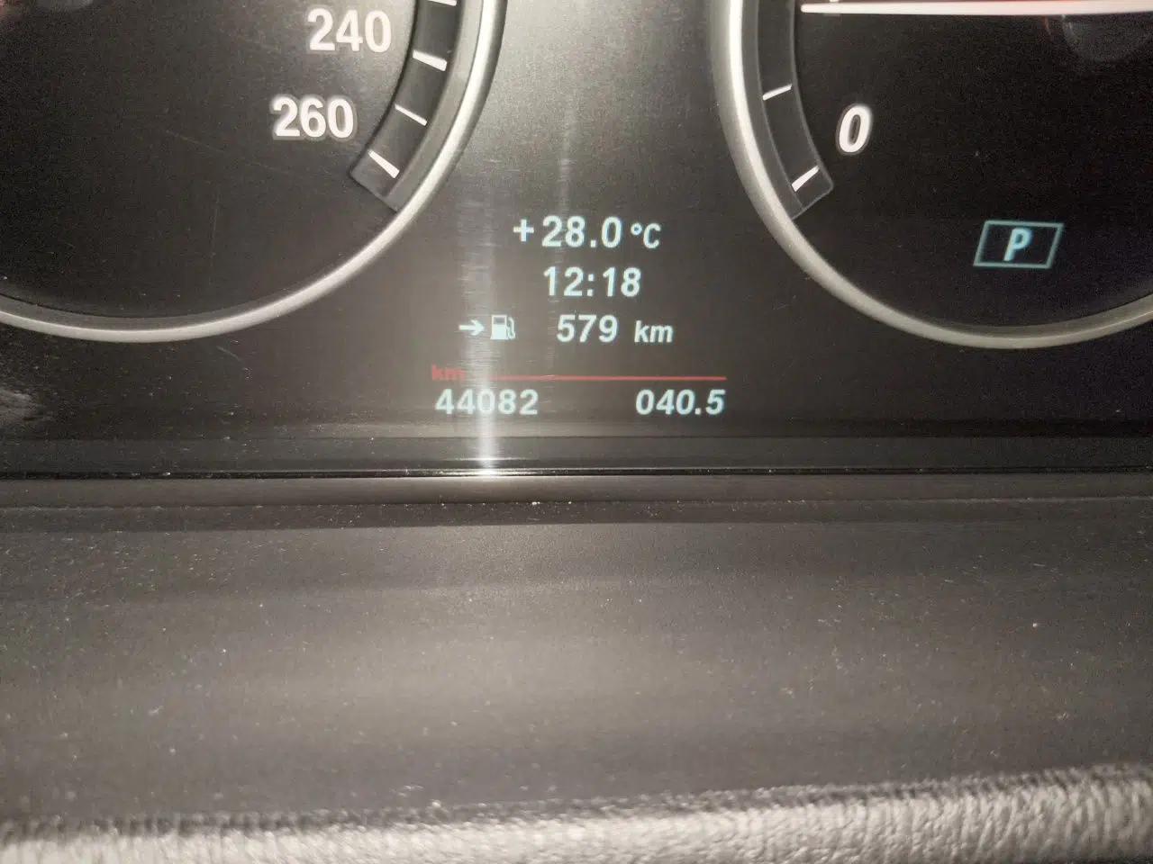 BMW X3 2012 xDrive28i Leading Model — миниатюра 12