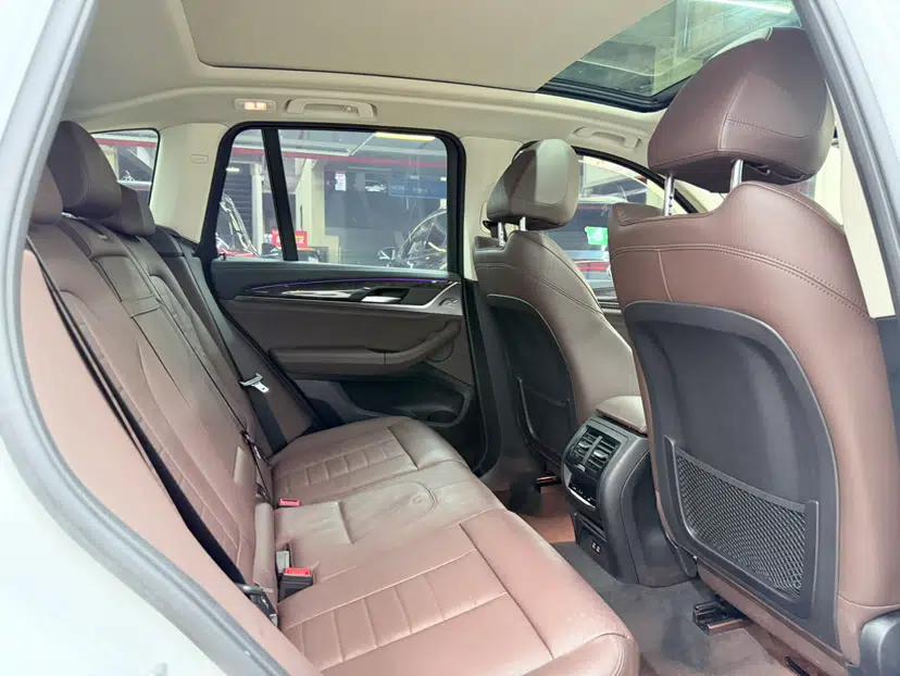 BMW X3 2020 xDrive30i Luxury Model with M Sport Package — миниатюра 37