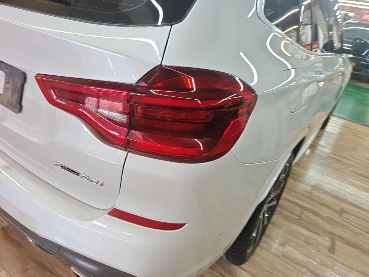 BMW X3 2020 xDrive30i Luxury Model with M Sport Package — миниатюра 9