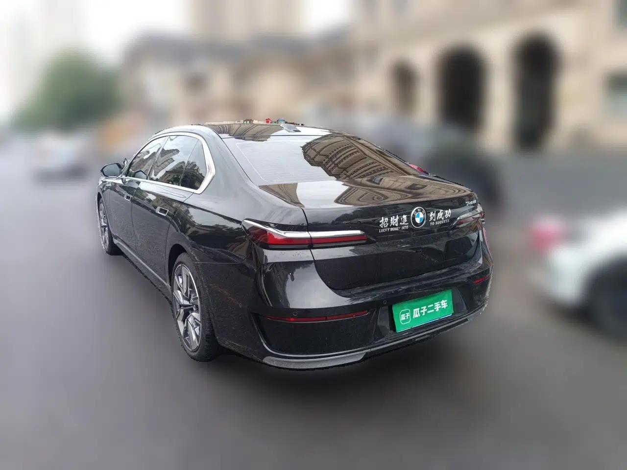 BMW 7 Series 2023 740Li Leading Edition Luxury Package — миниатюра 4