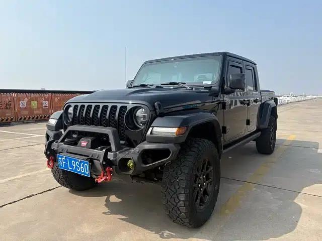 Gladiator 2022 3.6L First Edition
