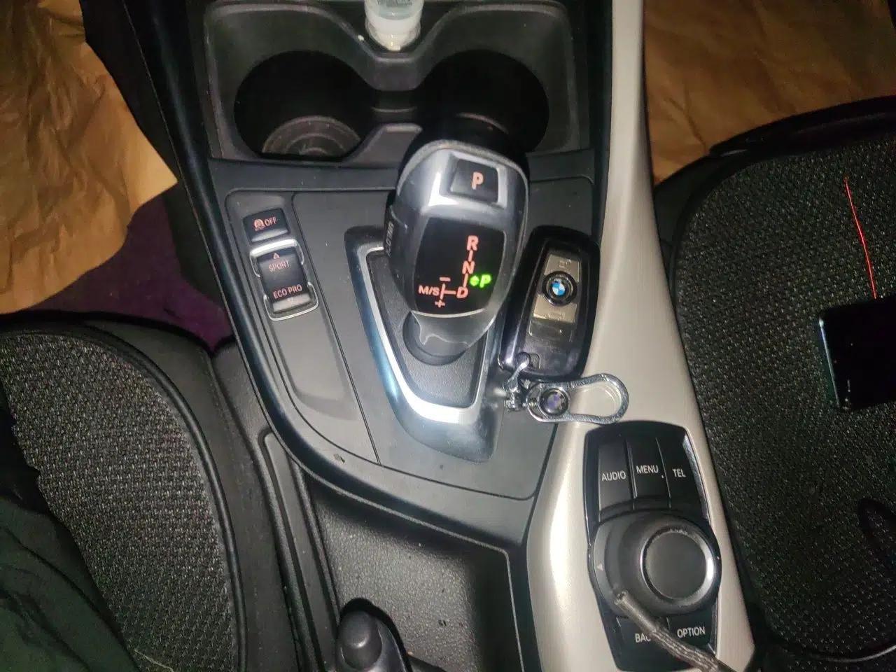 BMW 1 Series 2013 Facelifted 118i Leading Edition — миниатюра 14