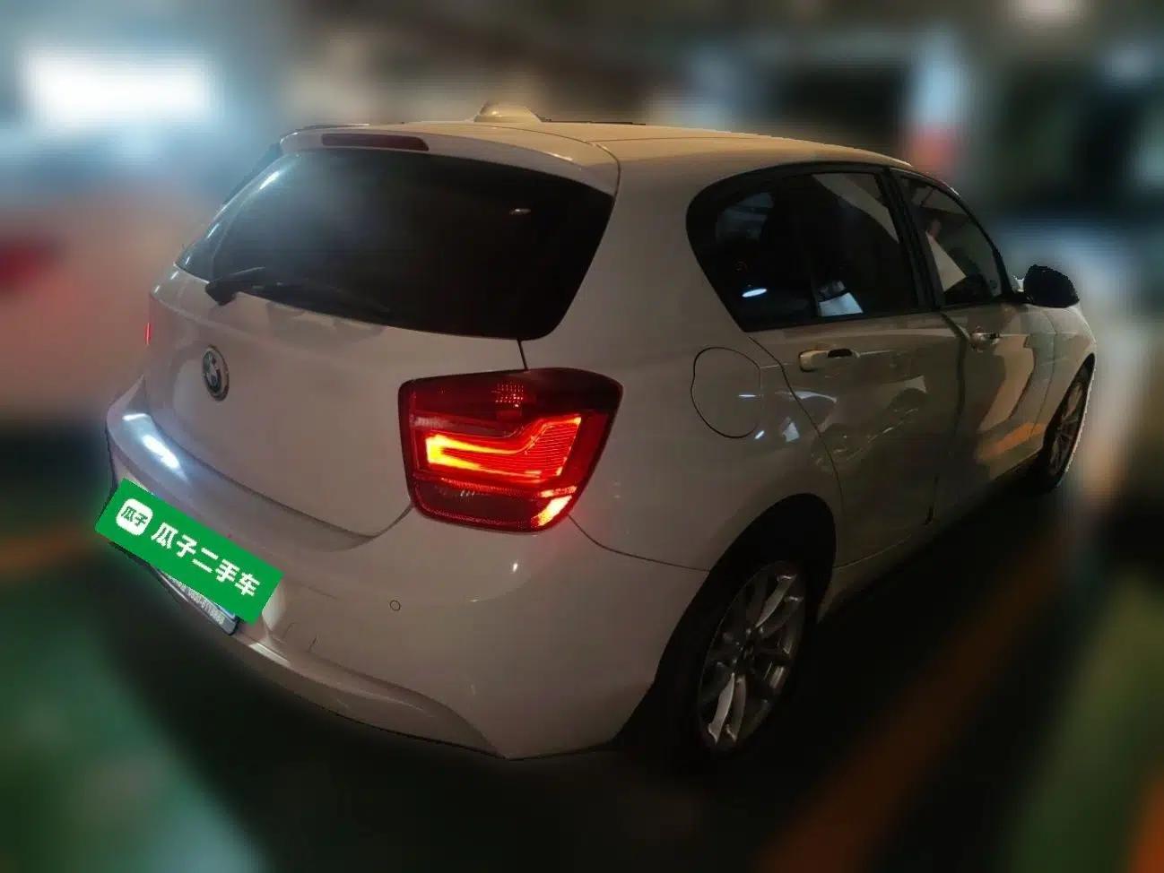 BMW 1 Series 2013 Facelifted 118i Leading Edition — миниатюра 6