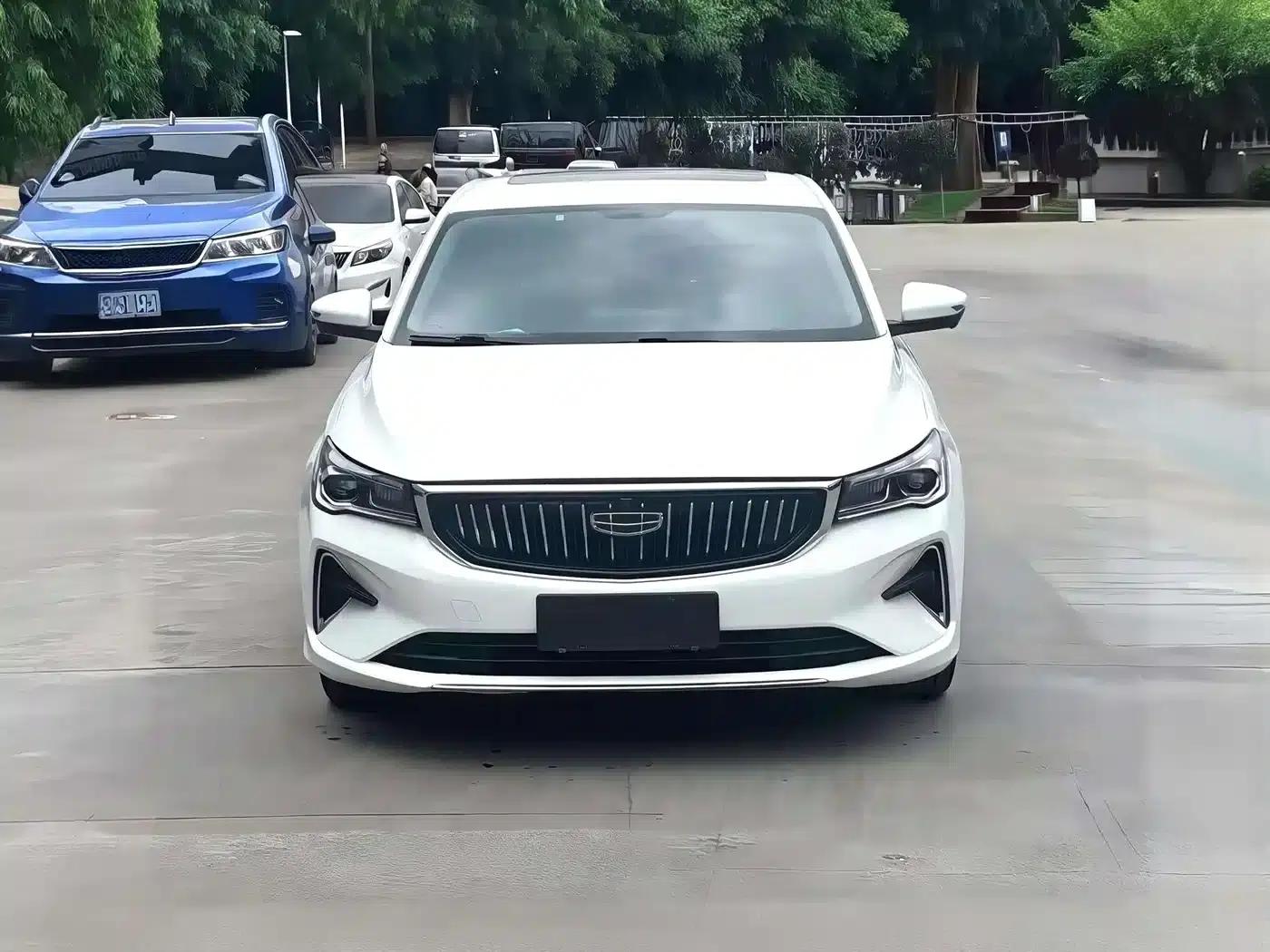 Geely Emgrand 2022 4th Generation 1.5L CVT Elite — миниатюра 2