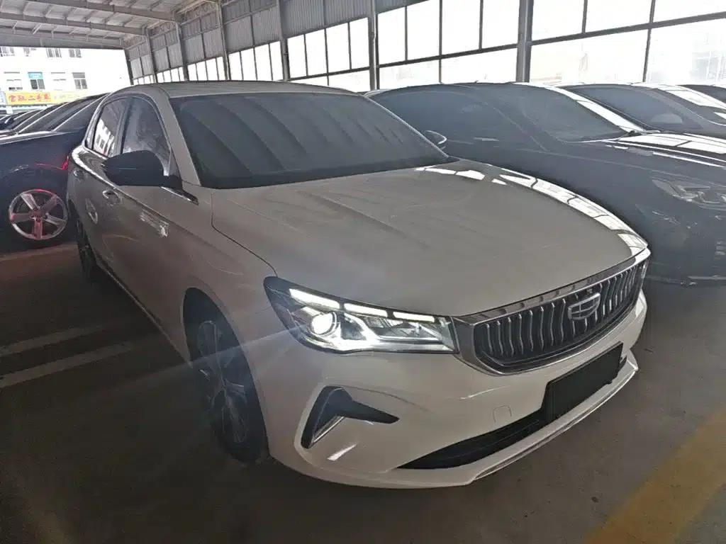 Geely Emgrand 2022 4th Generation 1.5L CVT Flagship Edition — миниатюра 4