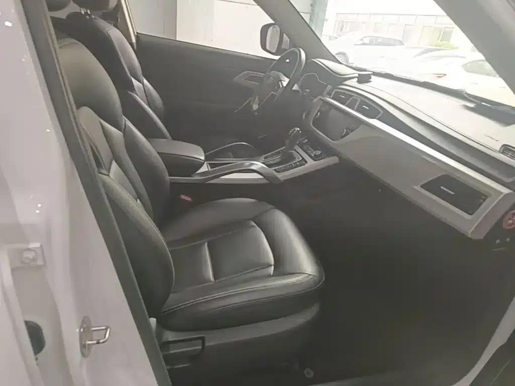 Geely Boyue 2018 1.8TD Automatic 2WD Smart Edition — миниатюра 25