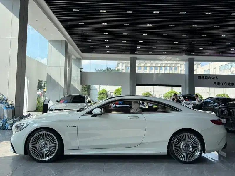 2015 Mercedes-Benz S-Class S 500 4MATIC Coupe — миниатюра 4