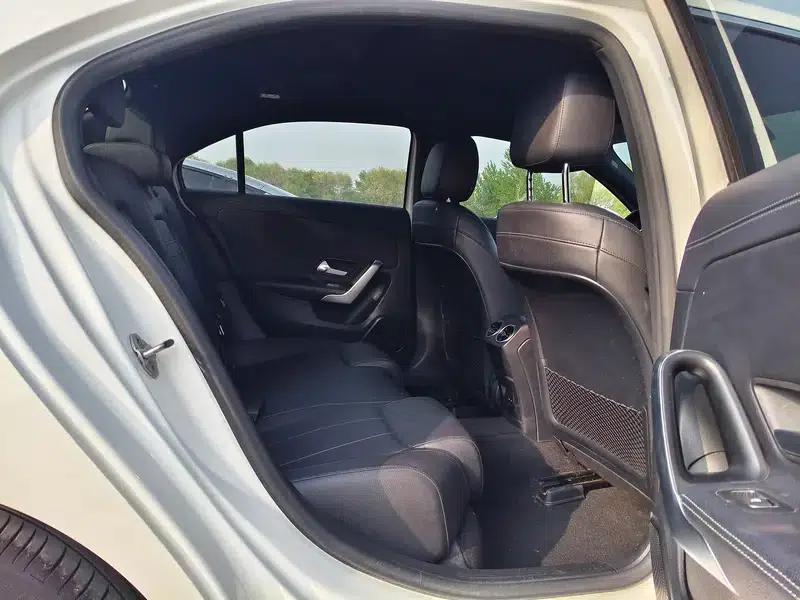 Mercedes-Benz A-Class 2020 Facelift A 200 L Sport Sedan Dynamic Edition — миниатюра 16