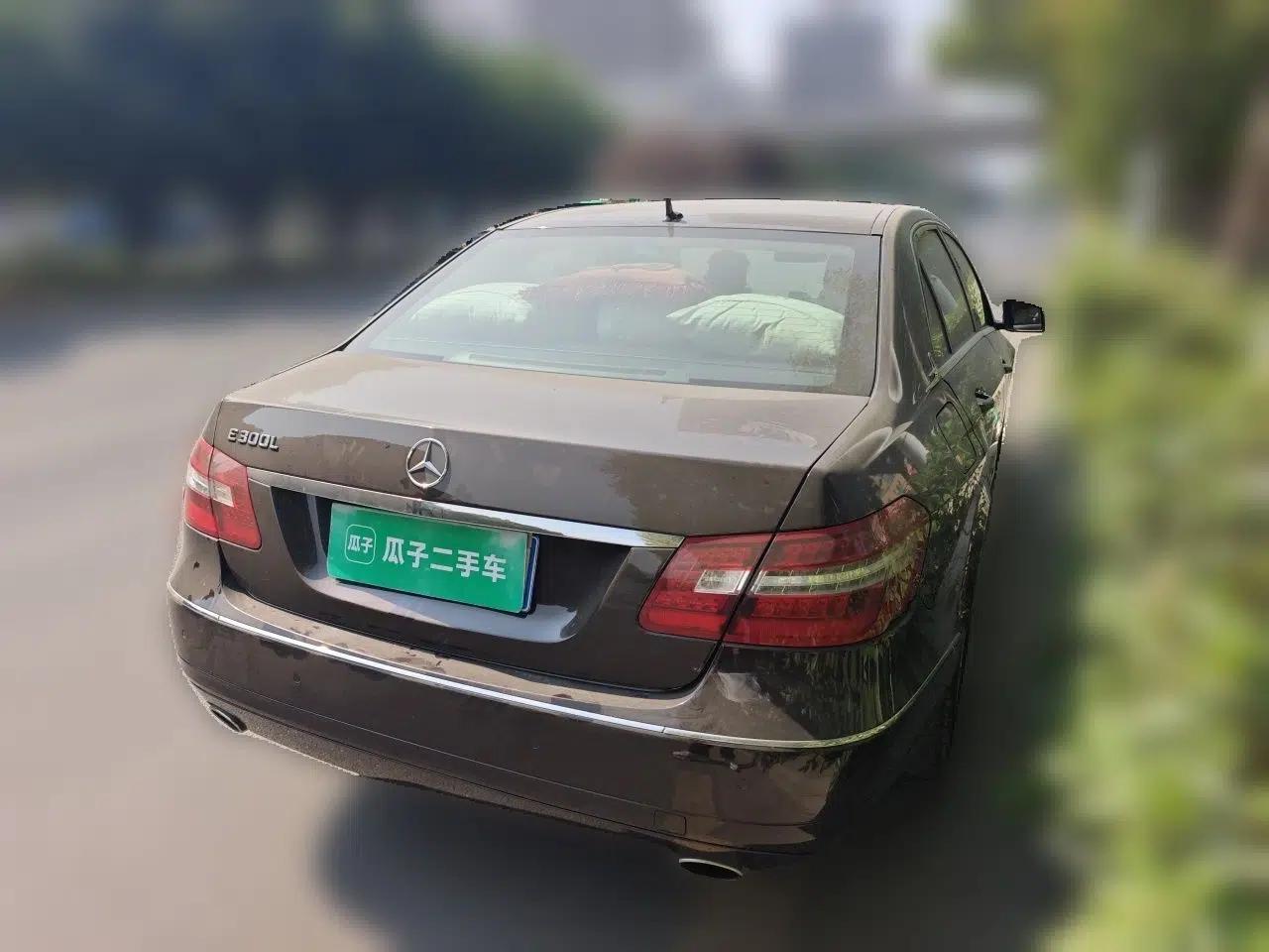 Mercedes-Benz E-Class 2011 E 300 L Elegant Model — миниатюра 6