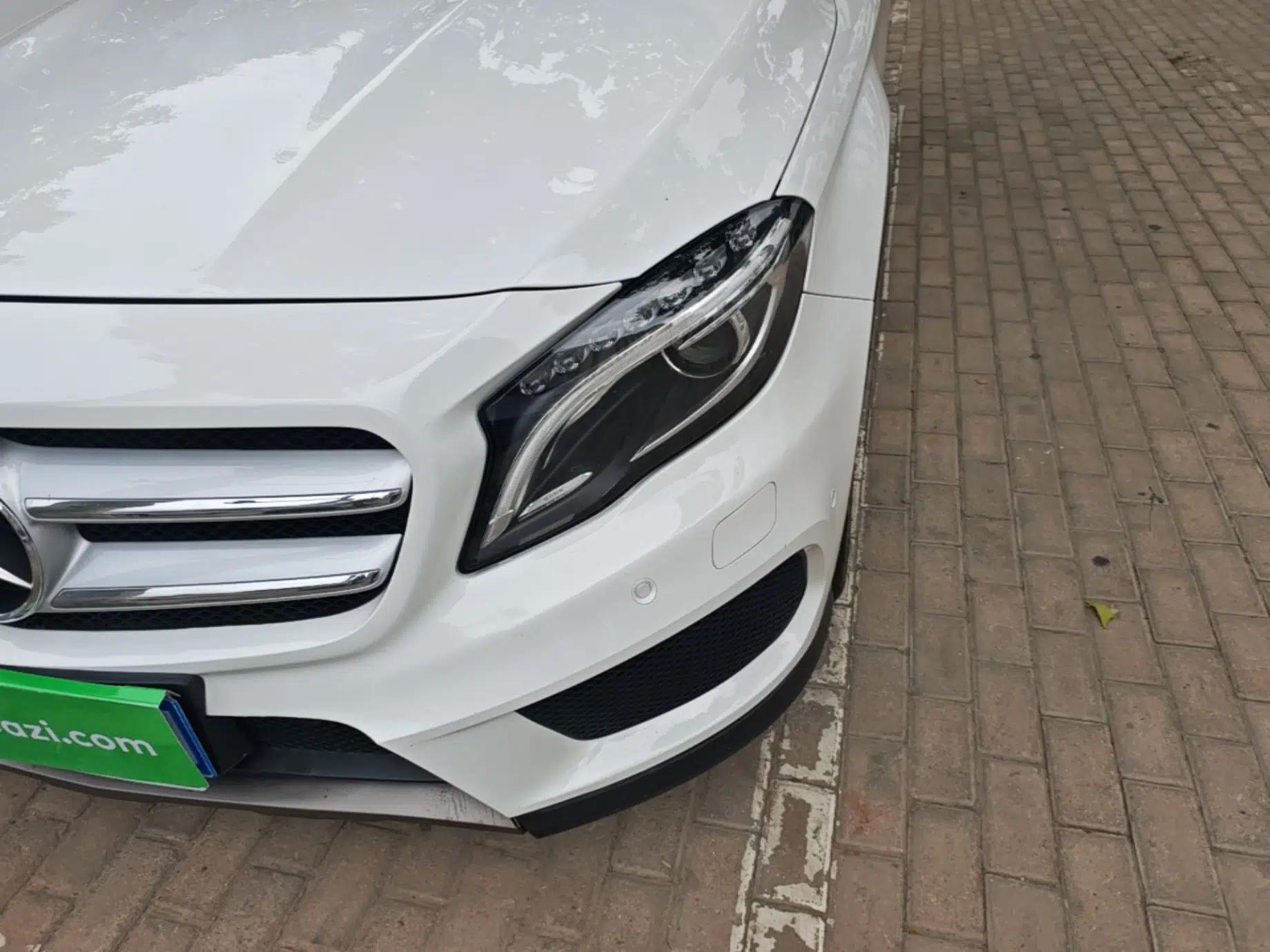 Mercedes-Benz GLA 2016 GLA 200 Fashion Model — миниатюра 8