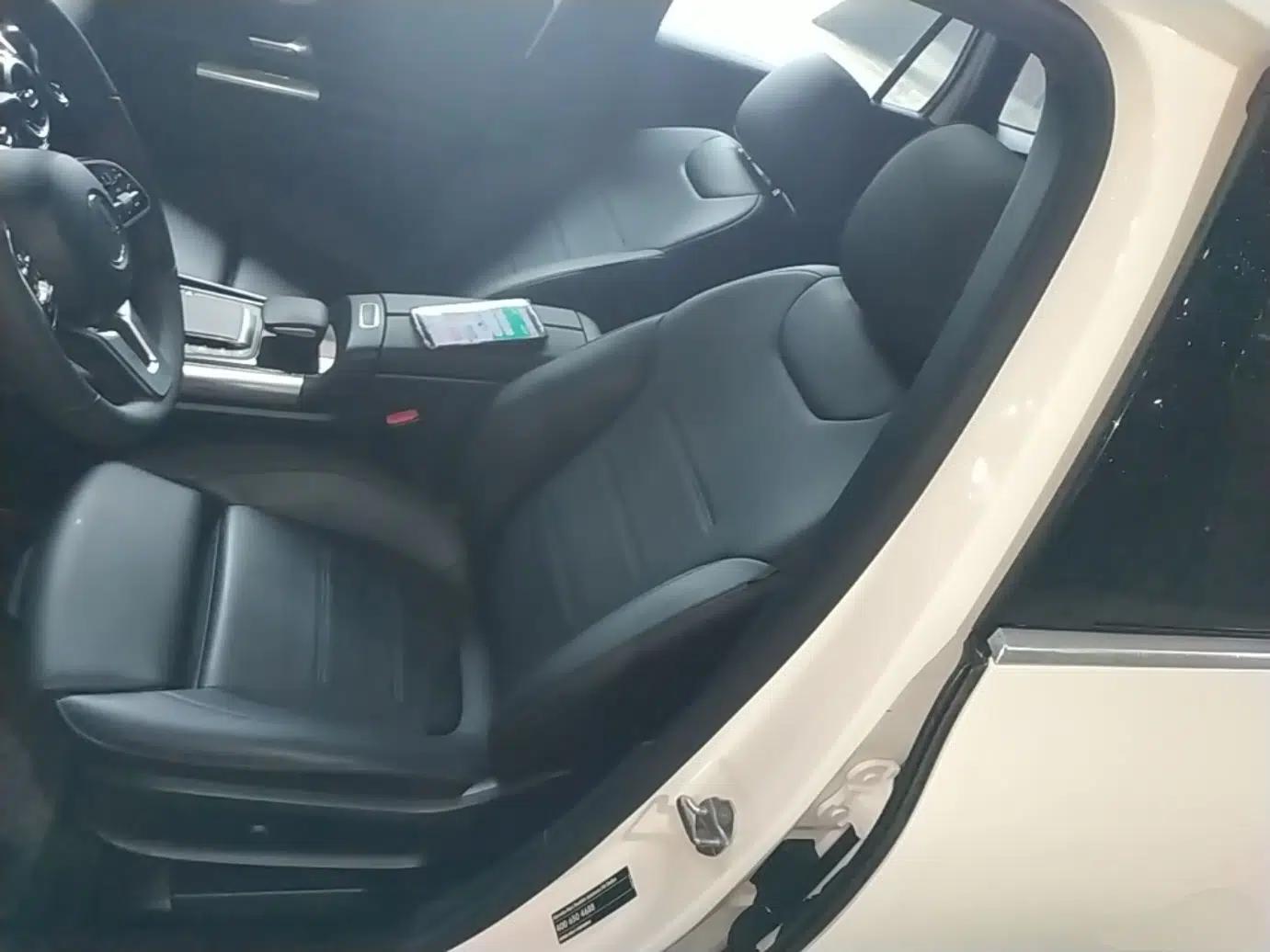 Mercedes-Benz GLA 2020 GLA 180 — миниатюра 17