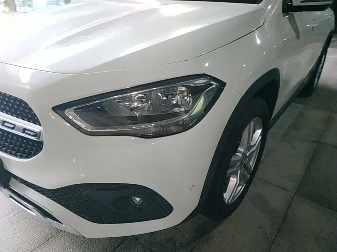 Mercedes-Benz GLA 2020 GLA 180 — миниатюра 8