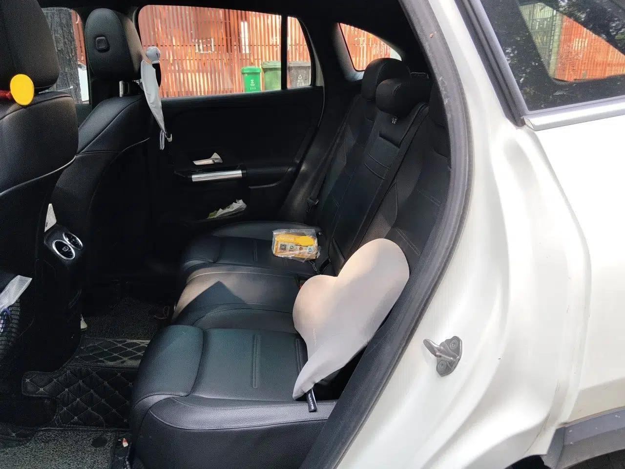 Mercedes-Benz GLA 2020 GLA 180 — миниатюра 17