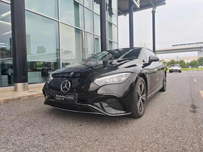 Mercedes-Benz EQE 2025 EQE 500 4MATIC Luxury Edition — миниатюра 1