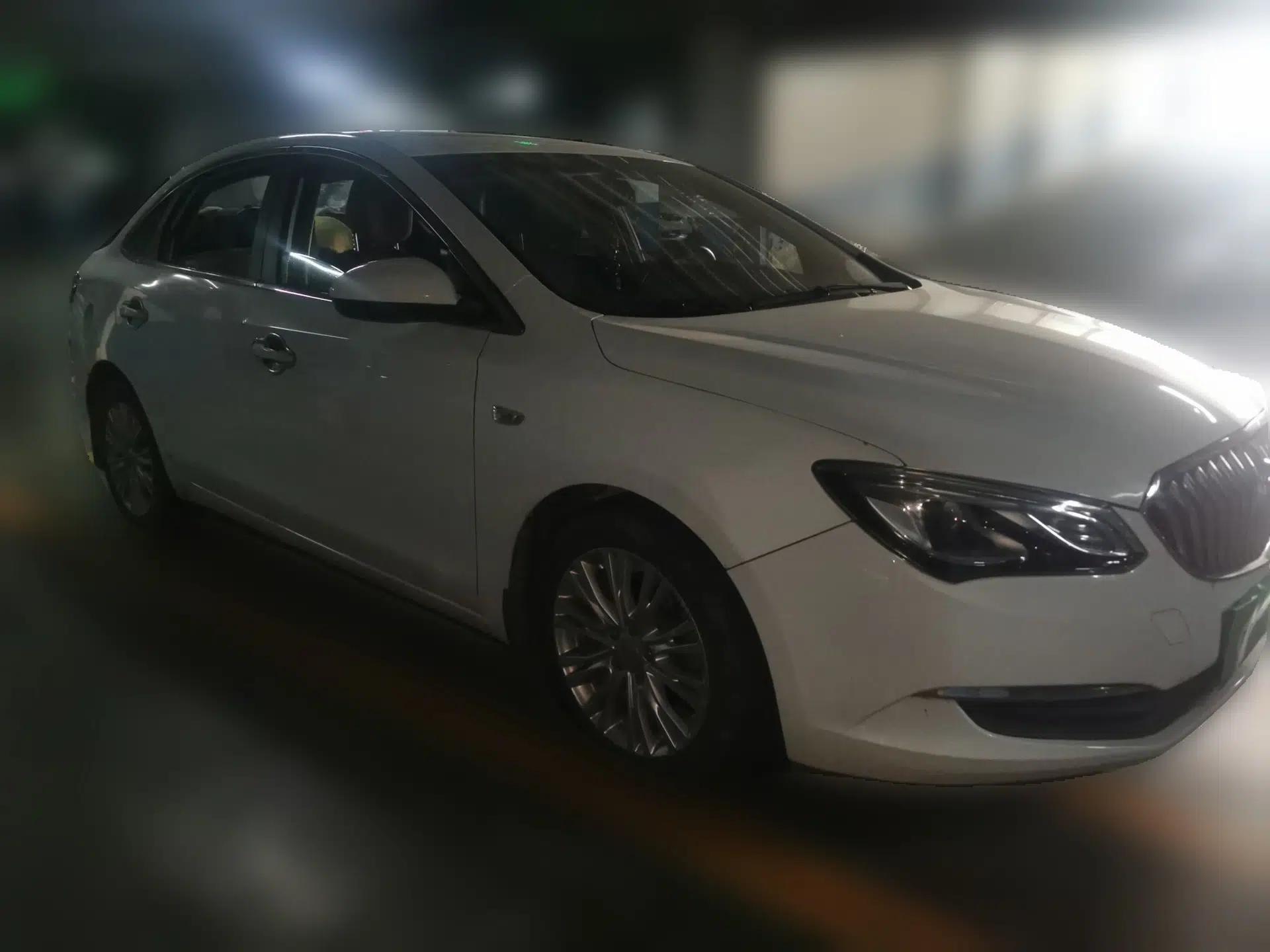 Buick GT 2015 15N Automatic Elite Version — миниатюра 3