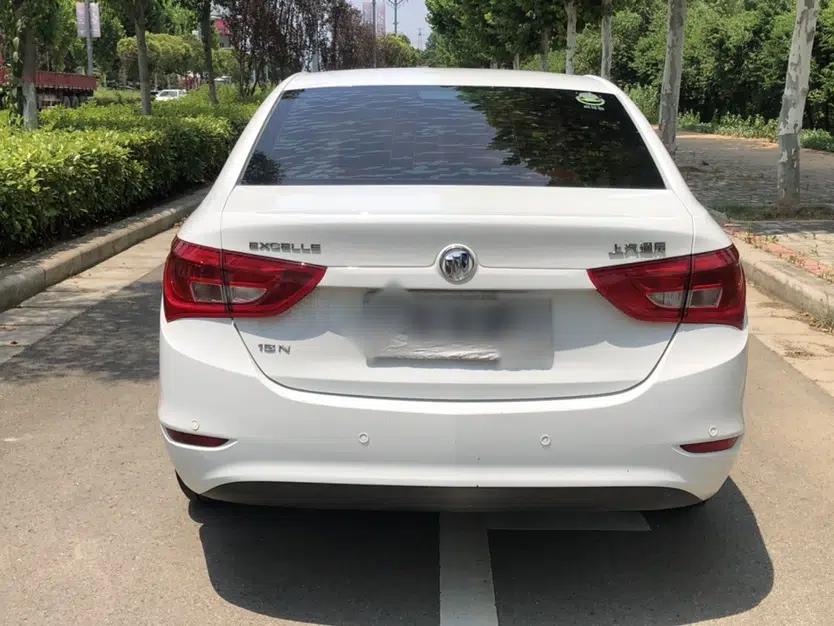 Buick GT 2017 15N Automatic Entry-Level Trim — миниатюра 3