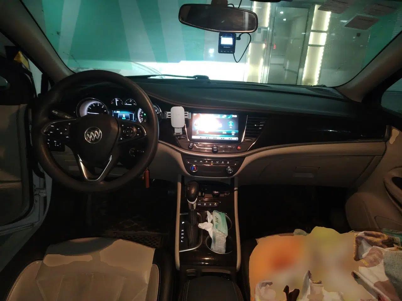 Buick GT 2017 15N Automatic Elite Version — миниатюра 9