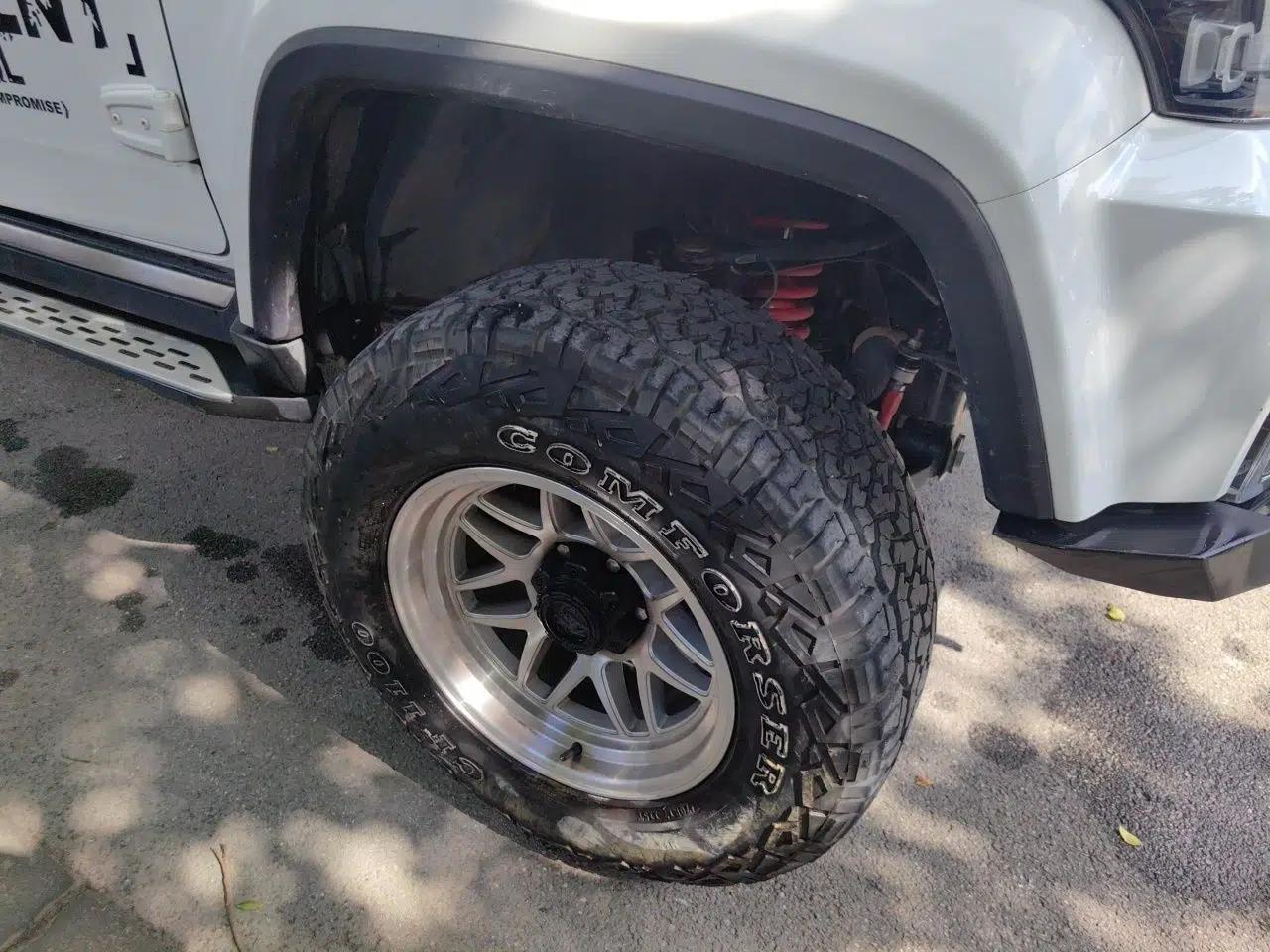 BAIC Off-Road BJ40 2020 2.0T Automatic Four-Wheel Drive Urban Hunter Edition Chivalrous Type — миниатюра 8