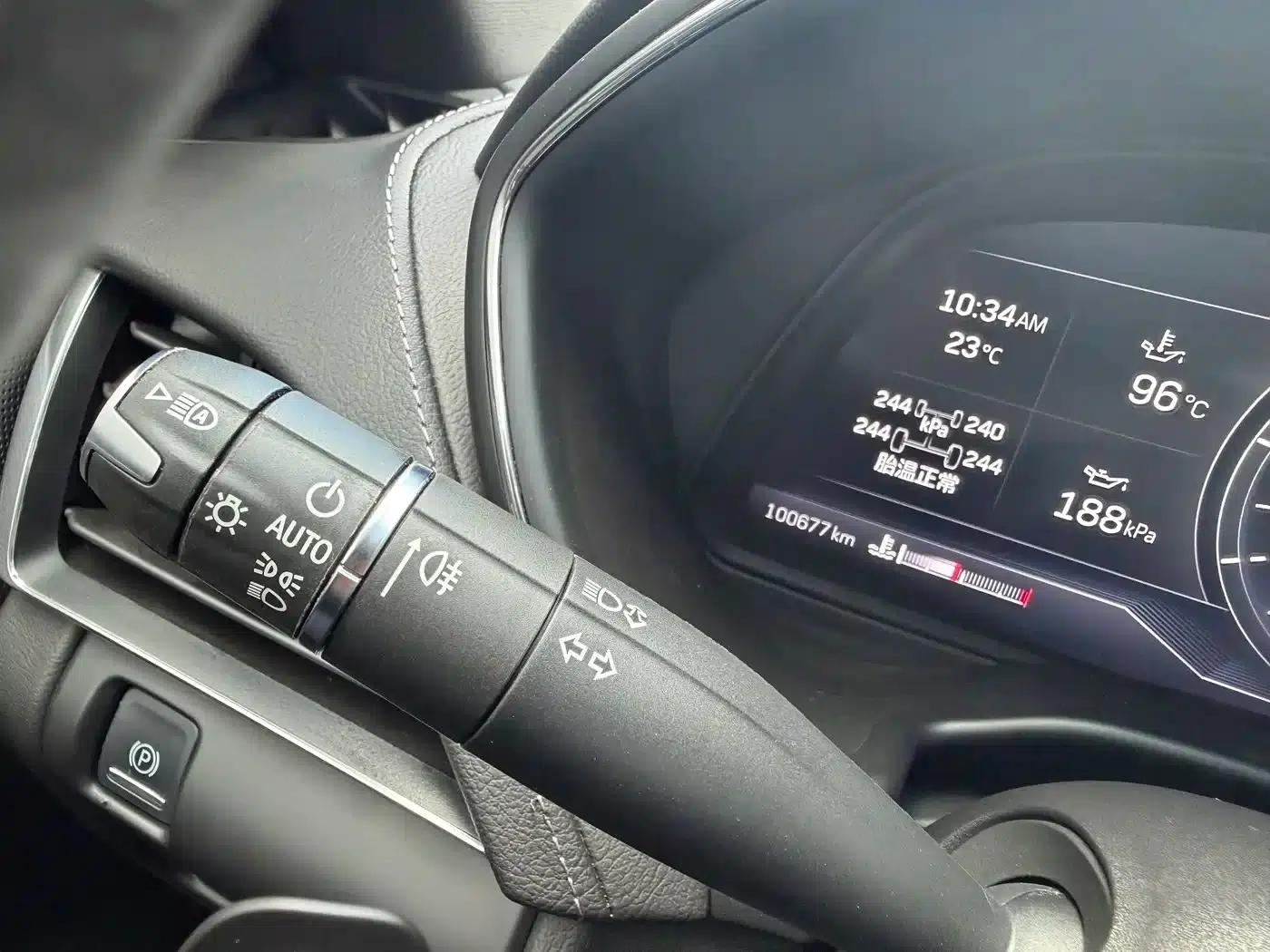 2022 Cadillac CT5 28T Premium — миниатюра 11