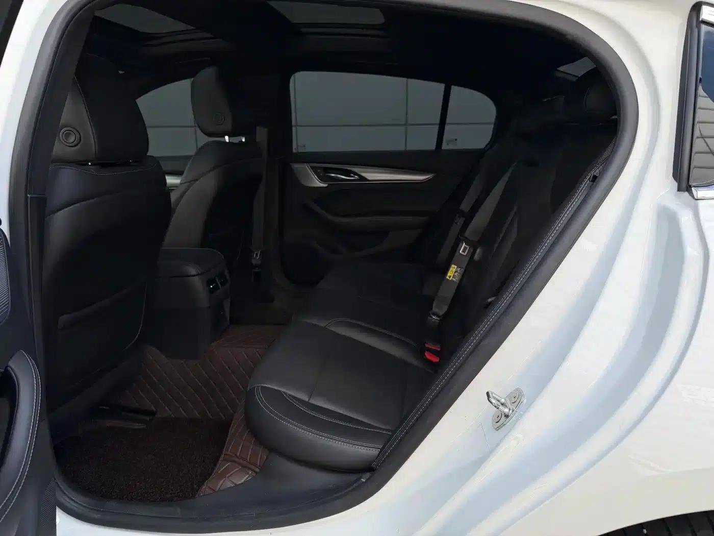 2022 Cadillac CT5 28T Premium — миниатюра 9