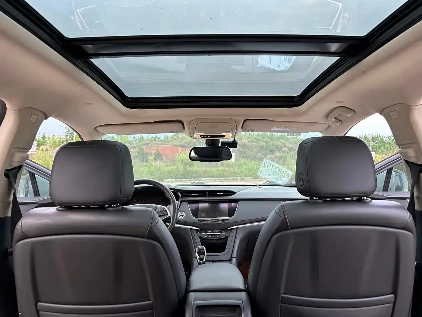 2016 Cadillac XT5 25T Luxury — миниатюра 10